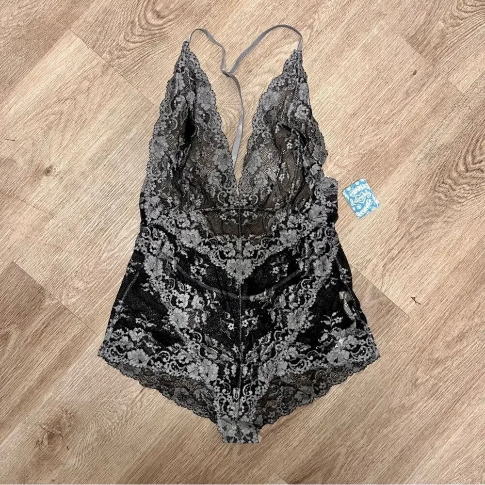 Free People Too Cute To Handle Bodysuit A5*